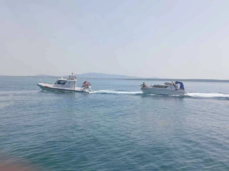 DENİZDE SÜRÜKLENEN TEKNE, ASELSAN’IN RADARIYLA TESPİT EDİLDİ