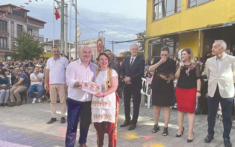 TSD ÇERKEZKÖY ŞUBESİ’NİN FOLKLOR EKİBİ KİRAZ FESTİFALİ’NE KATILDI