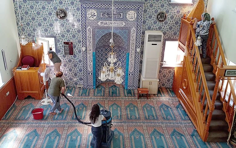 SÜLEYMANPAŞA BELEDİYESİ KURBAN BAYRAMI ÖNCESİ TÜM CAMİLERİ TEMİZLİYOR