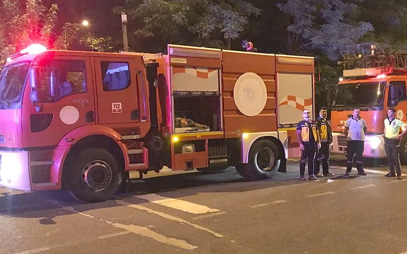 KOMBİ PATLADI YANGIN ÇIKTI 