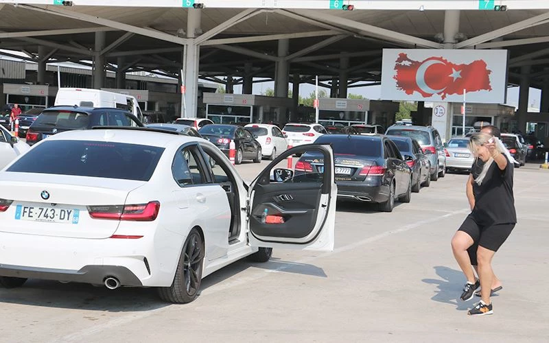 GURBETÇİLER AKIN AKIN TÜRKİYE