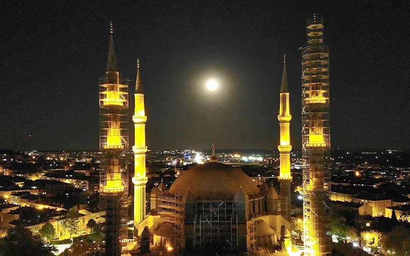 MİMAR SİNAN, SELİMİYE CAMİİ