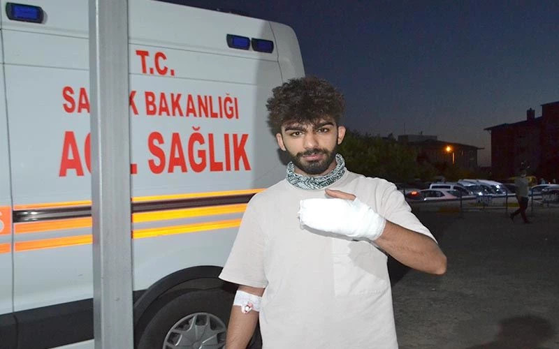 KAZA YAPAN MOTOSİKLET SÜRÜCÜSÜ: BİZİ DE ADAMDAN SAYIN!