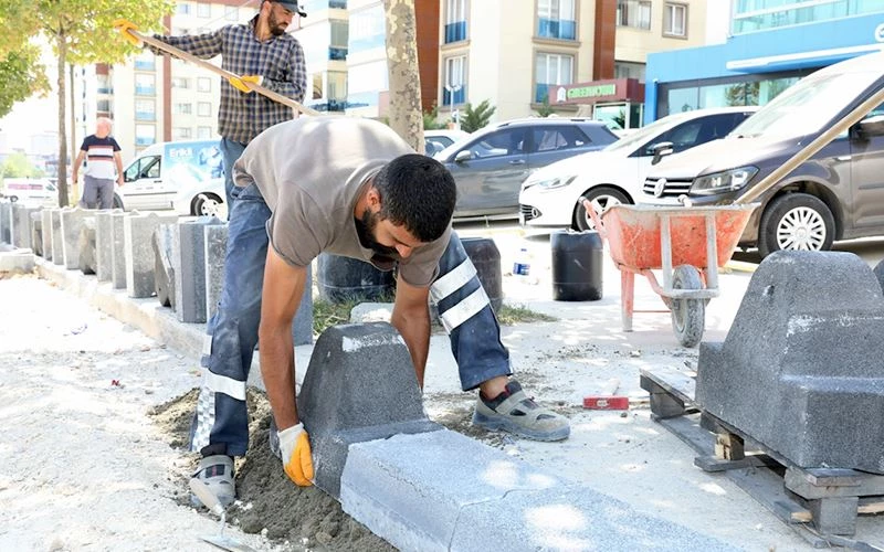 NARİN VE 29 EKİM CADDELERİ DÜZENLEME ÇALIŞMALARI DEVAM EDİYOR