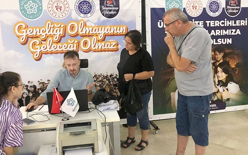 ÜNİVERSİTE ADAYLARINA TERCİH DESTEĞİ 