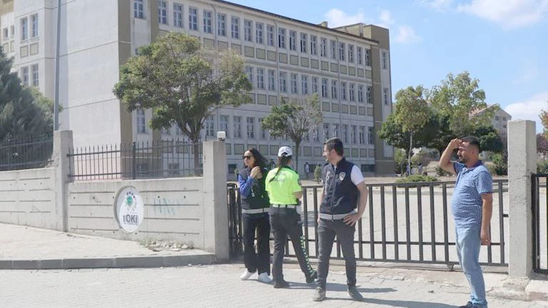 POLİS HUZUR DENETİMİ YAPTI