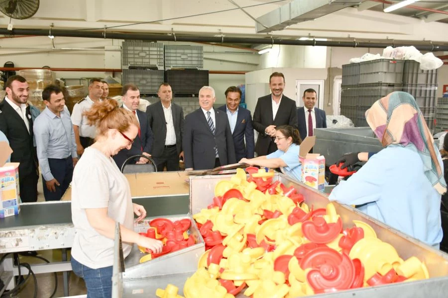 VALİ YILDIRIM’DAN  OSB’DEKİ FİRMALARA ZİYARET