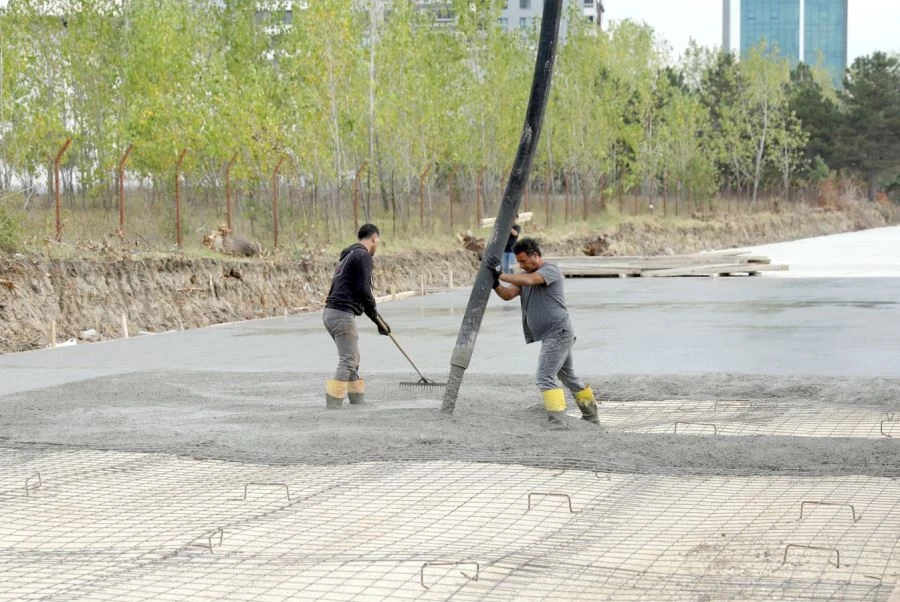 29 EKİM CADDESİ’NDE ÇALIŞMALAR DEVAM EDİYOR