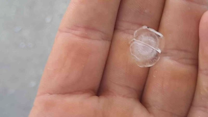 ÖNCE HORTUM SONRA MİSKET BÜYÜKLÜĞÜNDE DOLU VURDU