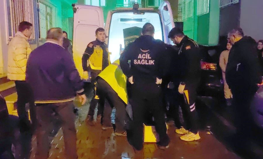 TEKİRDAĞ’DA KORKUNÇ OLAY: SEVGİLİSİNİ BIÇAKLA ÖLDÜRÜP KENDİNİ ASTI