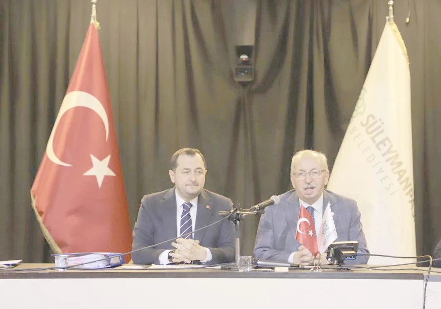 BAŞKAN ALBAYRAK İLÇE BELEDİYELERİNİN MECLİS TOPLANTILARINA KATILDI