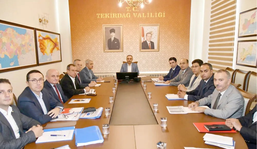  EĞİTİM YATIRIMLARI DEĞERLENDİRME TOPLANTISI YAPILDI