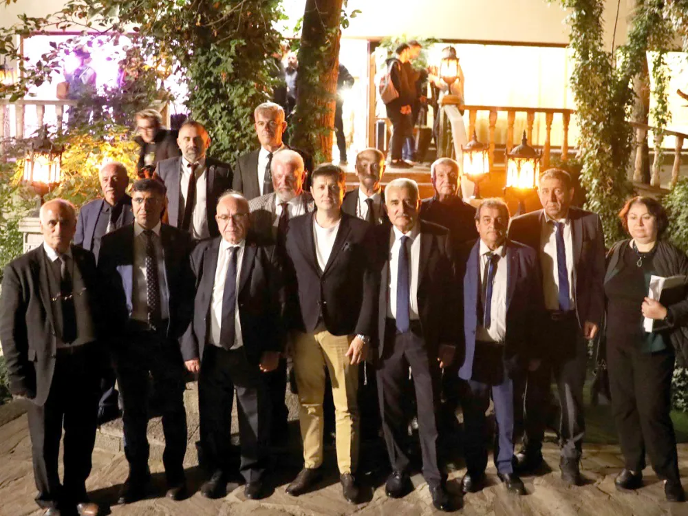 BAŞKAN AKAY: EMEKLERİ İÇİN MUHTARLARIMIZA TEŞEKKÜR EDİYORUM