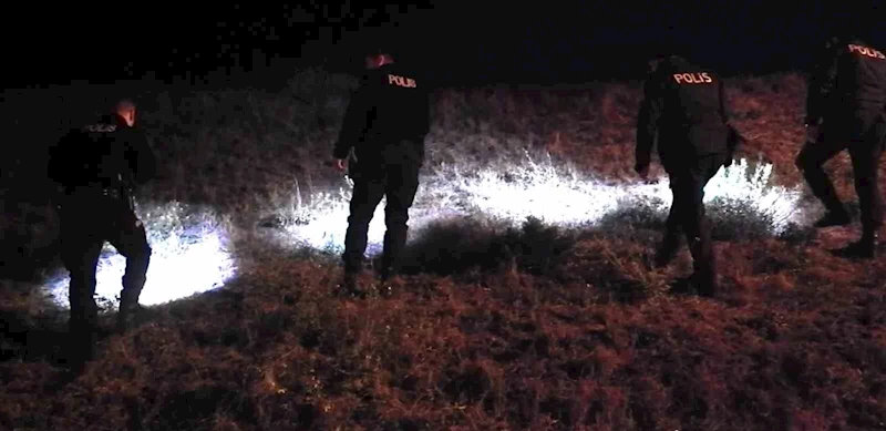 DUR İHTARINA UYMADI KAZA YAPARAK YAKALANDI