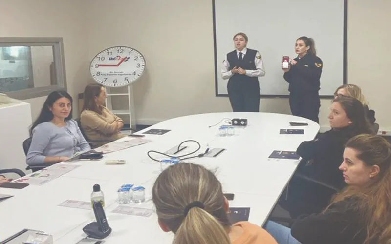 JANDARMADAN KADINLARA YÖNELİK BİLGİLENDİRMELER DEVAM EDİYOR