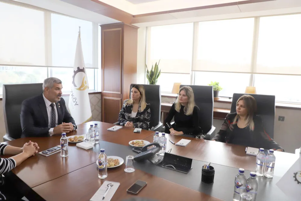 KADIN VE GENÇ GİRİŞİMCİLERDEN BAŞKAN ÇETİN’E ZİYARET