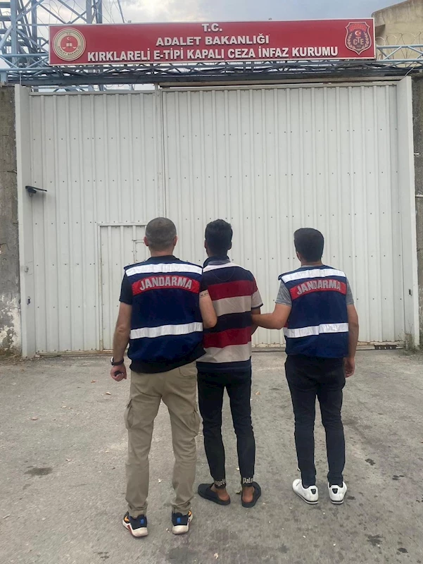 YURT DIŞINA KAÇMAK İSTEYEN 8 TERÖR ÖRGÜTÜ ÜYESİ YAKALANDI