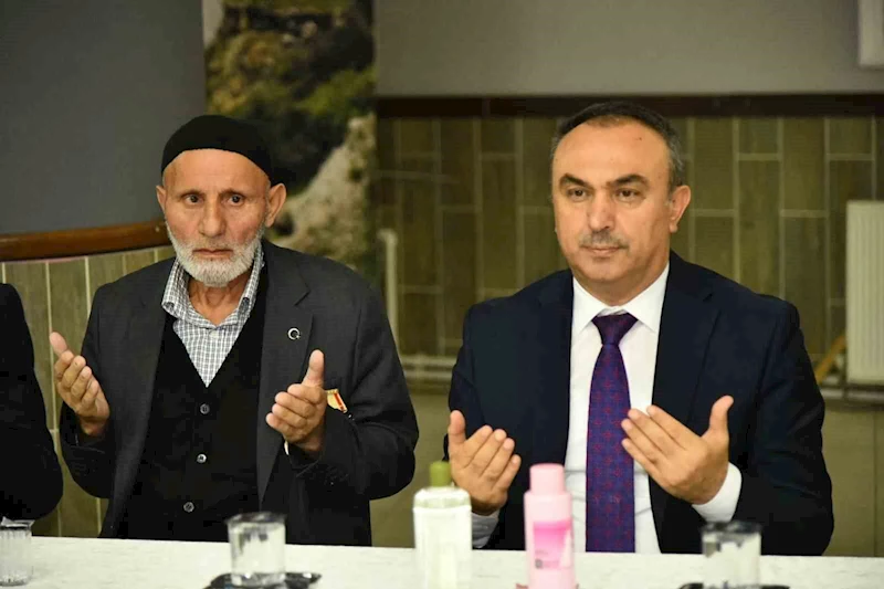 MAHALLE KAVGASINA MÜDAHALE EDERKEN ŞEHİT OLAN BEKÇİ UNUTULMADI