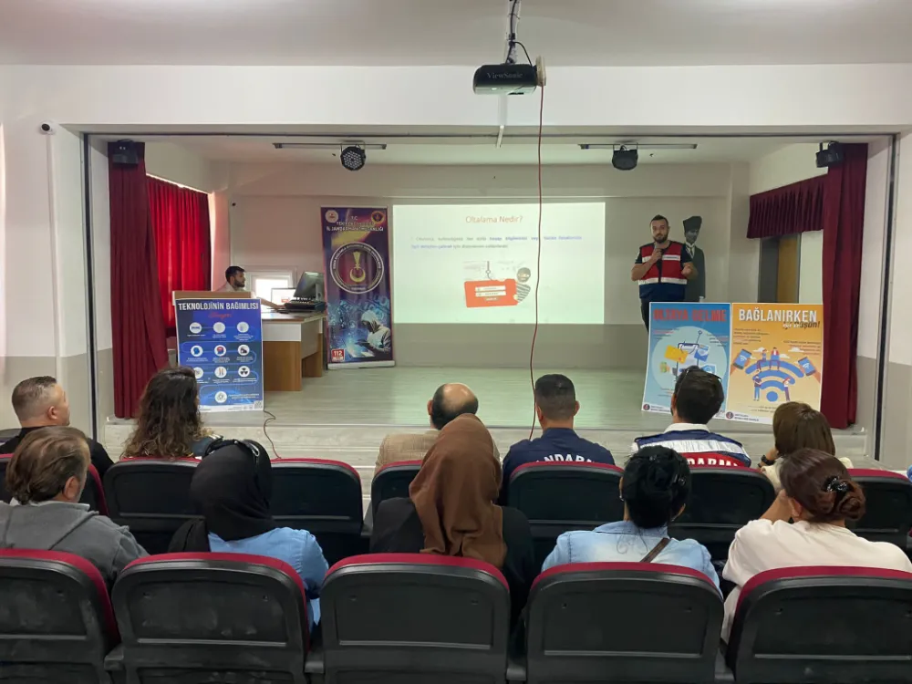 JANDARMA’DAN ÖĞRENCİ VELİLERİNE EĞİTİM