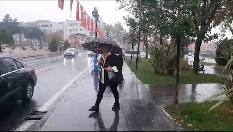 TEKİRDAĞ’DA SAĞANAK YAĞIŞ