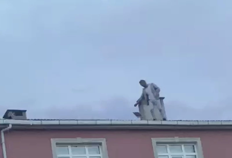 EVİ BASTIĞI GÖRÜNTÜLER ORTAYA ÇIKTI