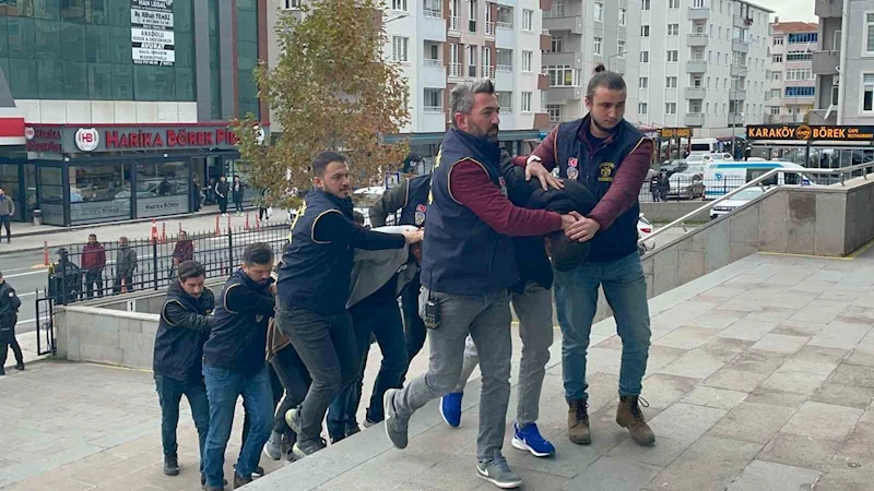 ÇERKEZKÖY’DE OTOMOBİLE SİLAHLI SALDIRIYA 5 TUTUKLAMA