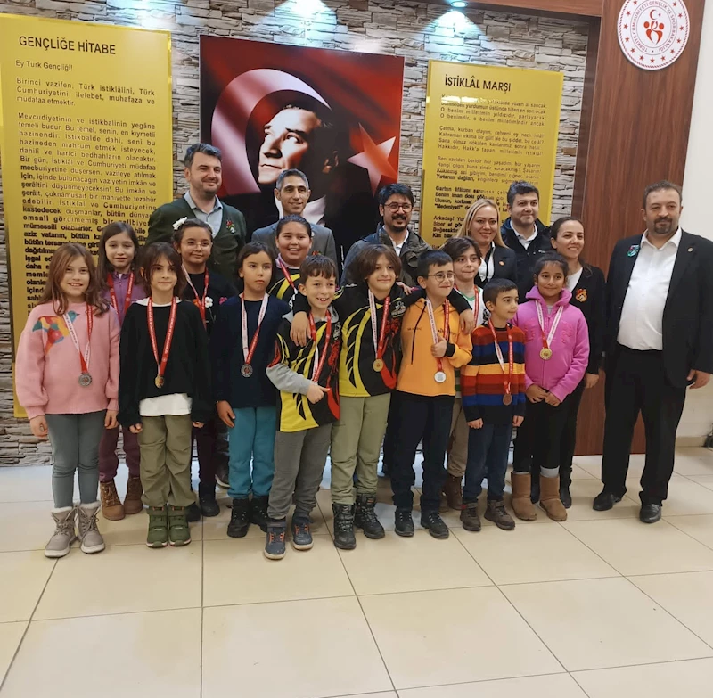 TEKİRDAĞ KÜÇÜKLER SATRANÇ İL BİRİNCİLİĞİ ÇORLU’DA YAPILDI