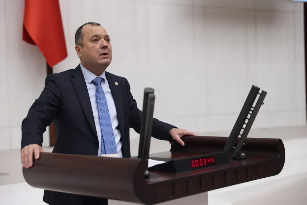 CHP TEKİRDAĞ MİLLETVEKİLİ AYGUN BAKAN BAK’A KYK’DAKİ ÖĞRENCİLERİ SORDU