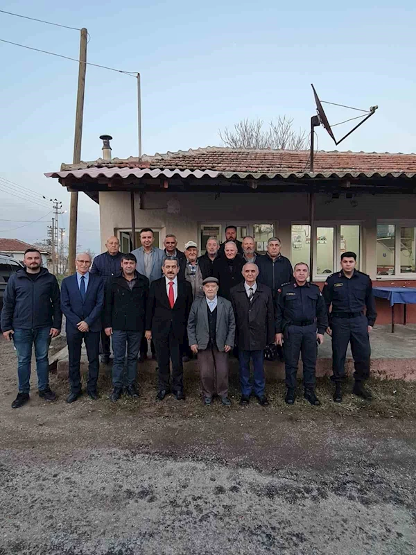 KIRKLARELİ VALİSİ EKİCİ, KÖYLÜLERİN TALEPLERİNİ DİNLEDİ