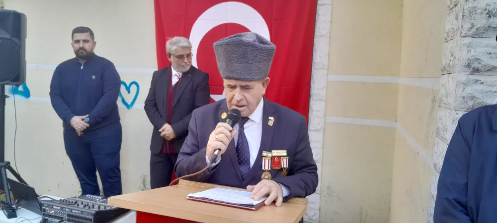 GAZİLER ŞEHİTLER İÇİN TOPLANDI