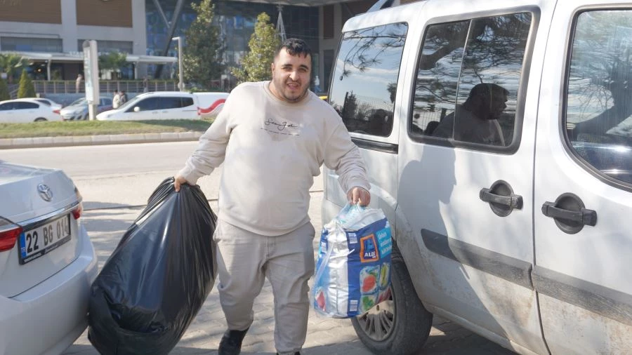 ENGELLİ GENÇLERDEN DEPREMZEDELERE DESTEK