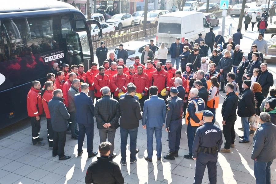 TEKİRDAĞLI MADENCİLER GÖREVLERİNİ TAMAMLAYIP ŞEHRE DÖNDÜ