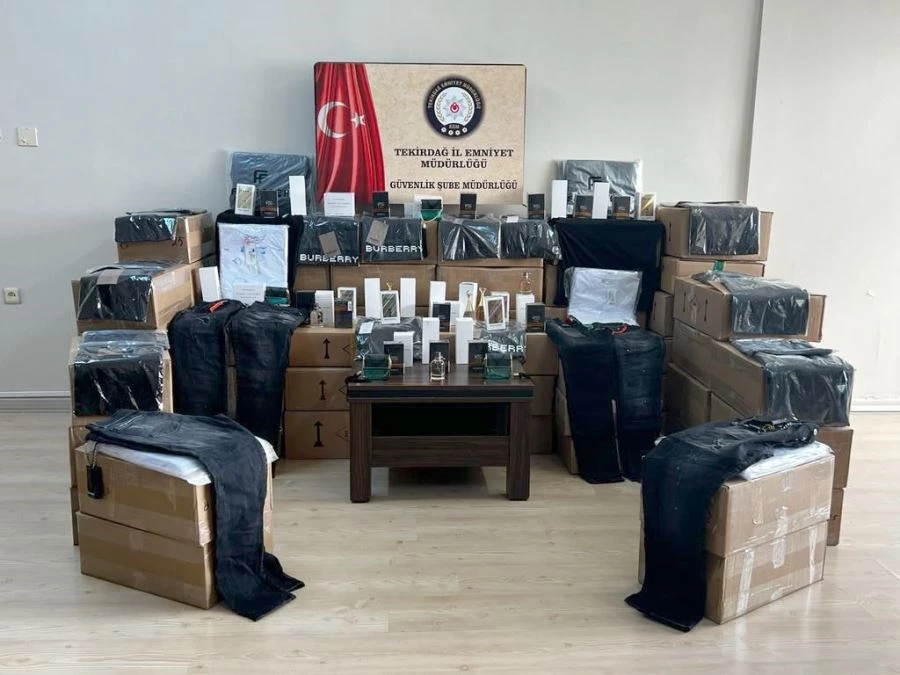 İSTANBUL’DAN ÜRETTİKLERİ SAHTE ÜRÜNLERİ TEKİRDAĞ’DA SATMAYA ÇALIŞTILAR