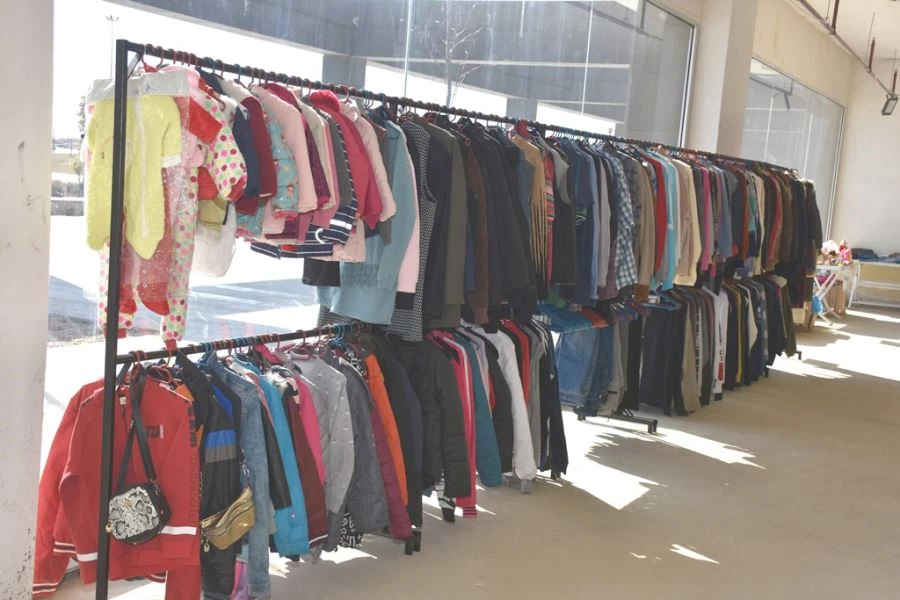 BAŞKAN ALBAYRAK: SOSYAL YARDIM ÇARŞIMIZI HİZMETE AÇTIK