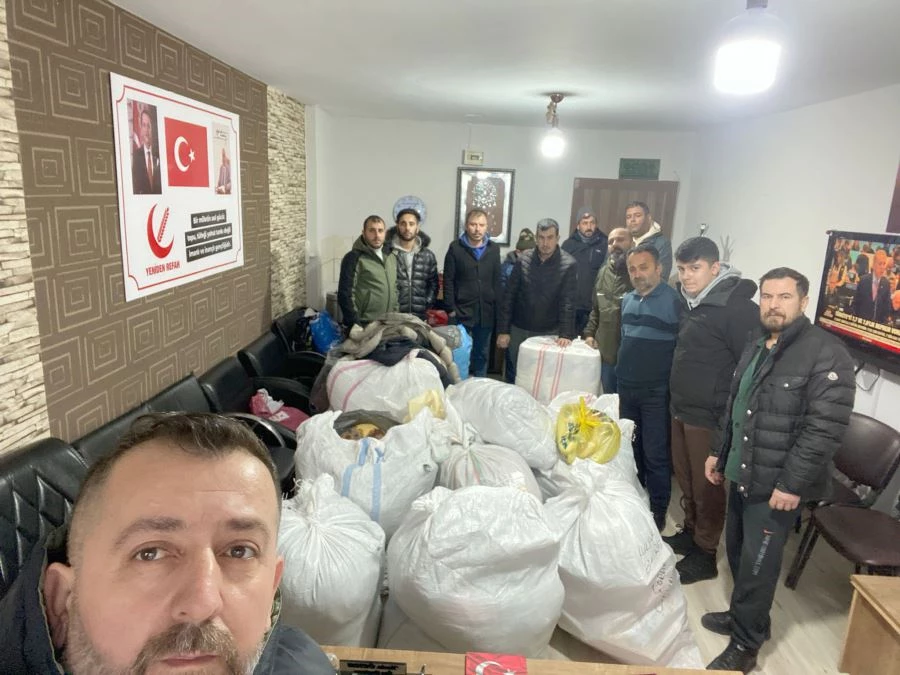 YENİDEN REFAH PARTİSİ DEPREM BÖLGESİNE 2 TIR YARDIM TOPLADI