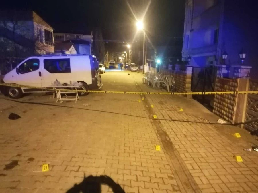 ASKER EĞLENCESİNİ KAN GÖLÜNE ÇEVİRDİLER