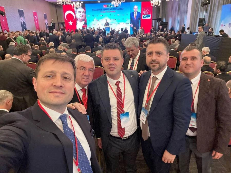 BAŞKAN AKAY BELEDİYE BAŞKANLARI TOPLANTISINA KATILDI