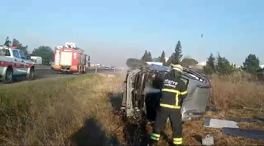 TEKİRDAĞ’DA OTOMOBİL TAKLA ATTI: 5 YARALI