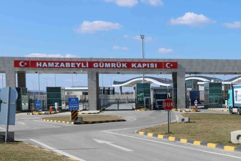 GÜMRÜK KAÇAĞI EŞYALARI SATAN AMBAR MEMURU TUTUKLANDI