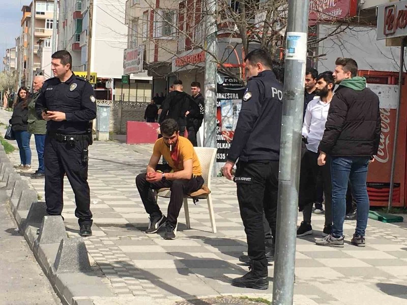 İKİ GRUP ARASINDA ÇIKAN TARTIŞMA KANLI BİTTİ