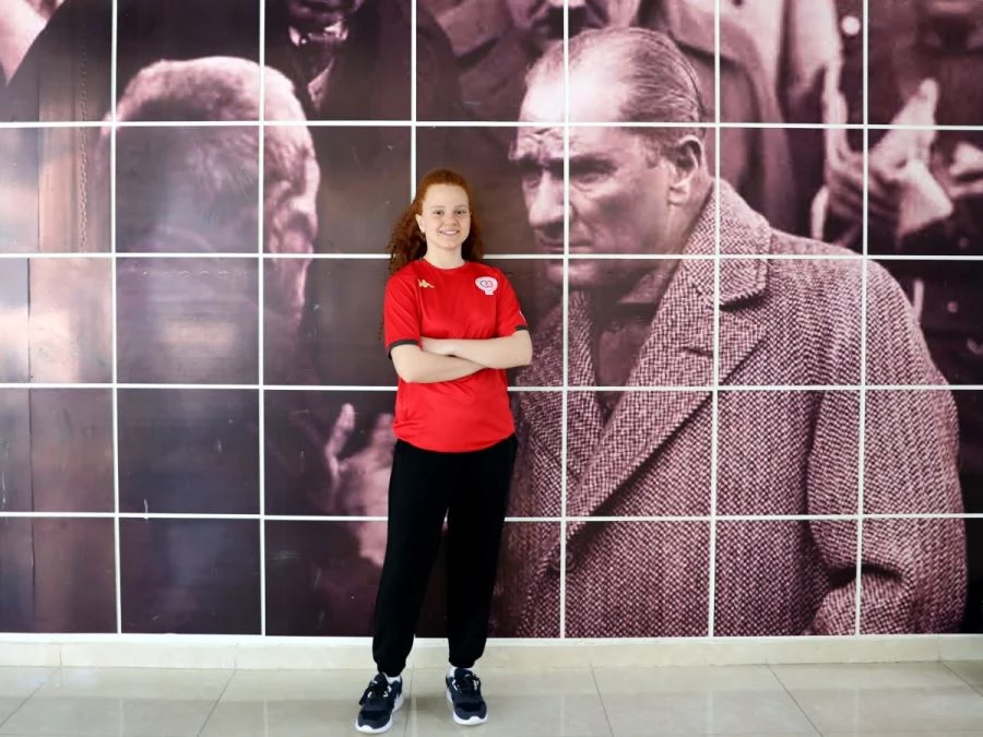 ÇERKEZKÖY BELEDİYESİ SPORCUSU MİLLİ TAKIMA SEÇİLDİ