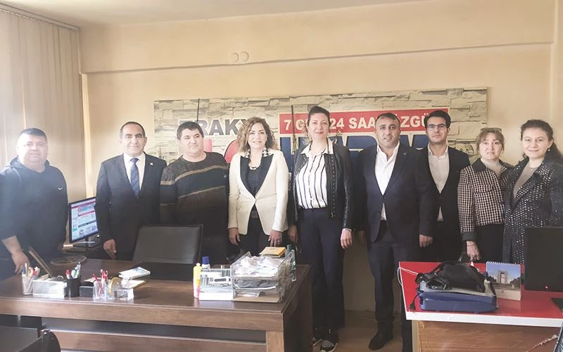  CANDAN YÜCEER DE SAHADA…