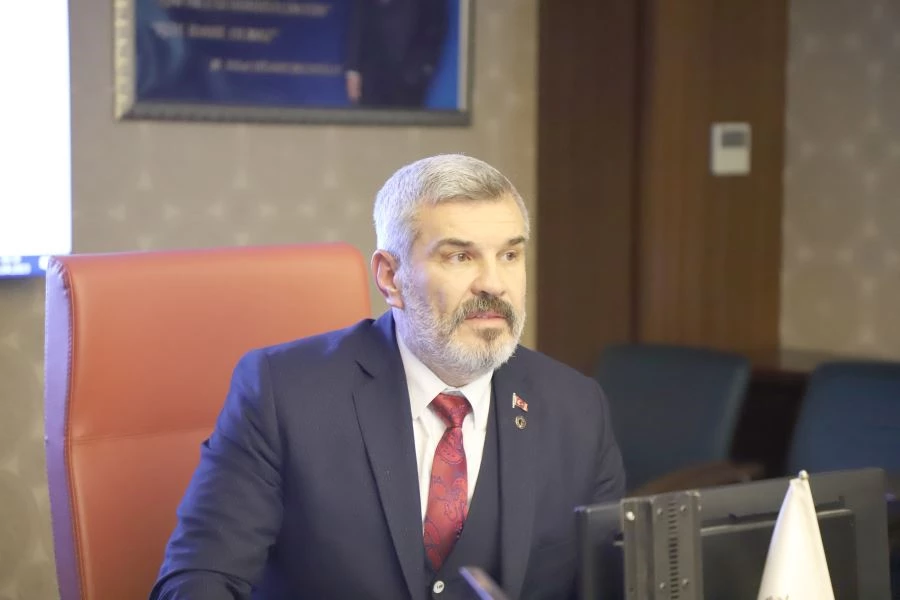 BAŞKAN AHMET ÇETİN: 4 YIL SONUNDA ÜNİVERSİTENİN TEMELLERİNİ ATMAK İSTİYORUZ