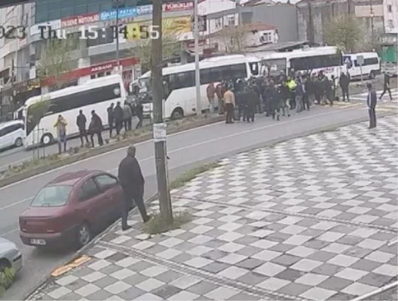 İŞÇİ SERVİSİNİN ÇARPTIĞI ÇOCUK AĞIR YARALANDI