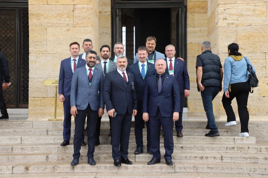 ÇTSO YÖNETİMİ ANITKABİR’DE