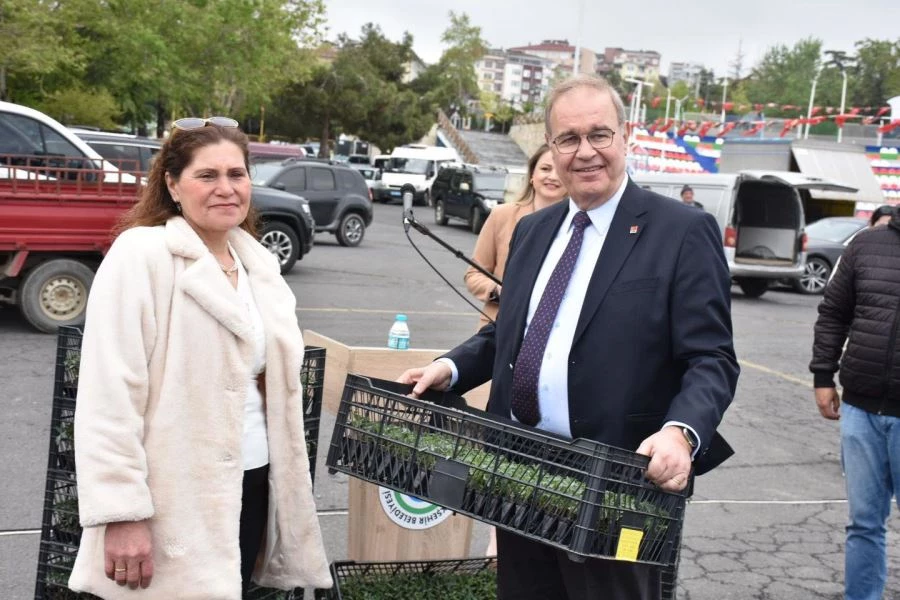 BÜYÜKŞEHİRDEN TARIMA BÜYÜK DESTEK