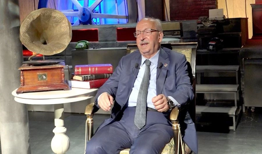 ŞEHİR TİYATROLARI İLK OYUNLA PERDELERİNİ AÇIYOR