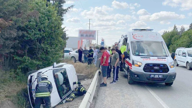 OTOMOBİL ŞARAMPOLE DEVRİLDİ: 1 YARALI