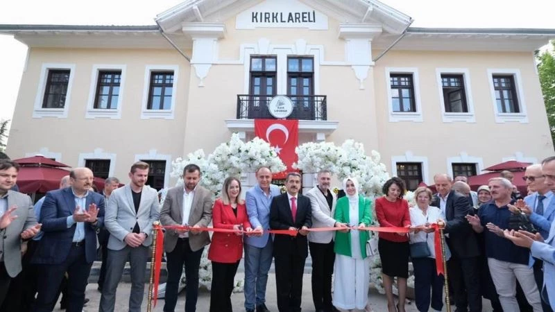 TARİHİ KIRKLARELİ GAR BİNASINDA RESTORAN VE KADIN KOOPERATİFİ SATIŞ NOKTASI AÇILDI