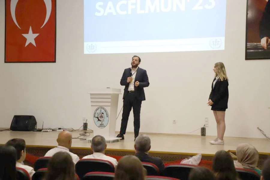 SEVAL AHMET ÇETİN FEN LİSESİ’NDE MUN KONFERANSI